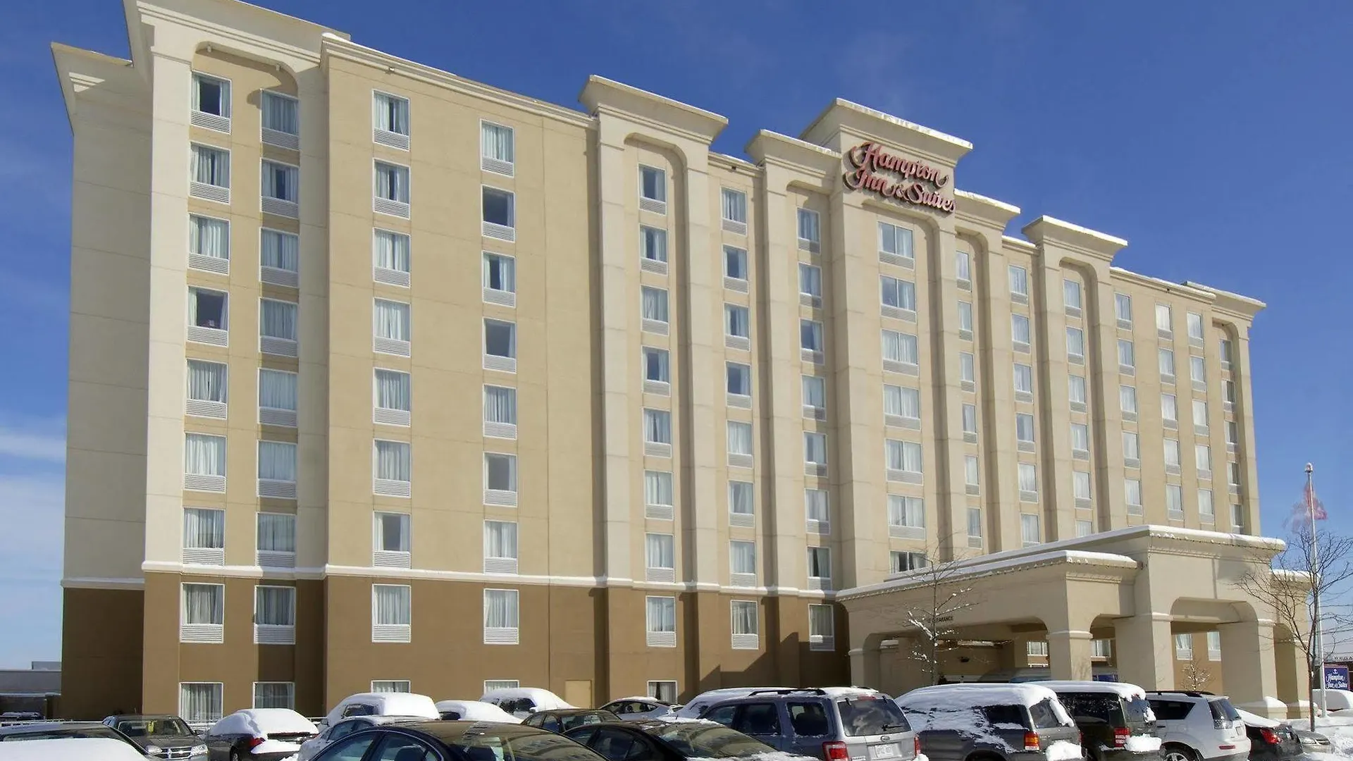 Hampton Inn & Suites By Hilton Toronto Airport Mississauga Hotel